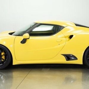 Used 2017 Alfa Romeo 4C  2017 Alfa Romeo 4C Coupe  Giallo Prototipo 2dr Car Intercooled Turbo Premium Unl 2022 2023