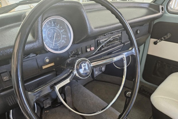 No Reserve: 1973 Volkswagen Super Beetle Sedan