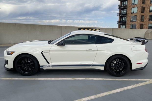 2,400-Mile 2020 Ford Mustang Shelby GT350 Heritage Edition