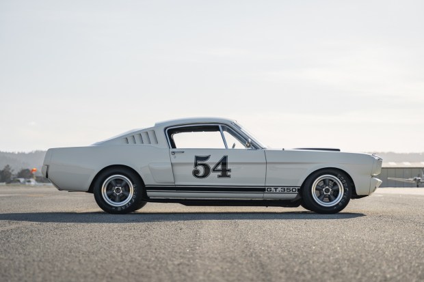 R-Style 1965 Shelby Mustang GT350