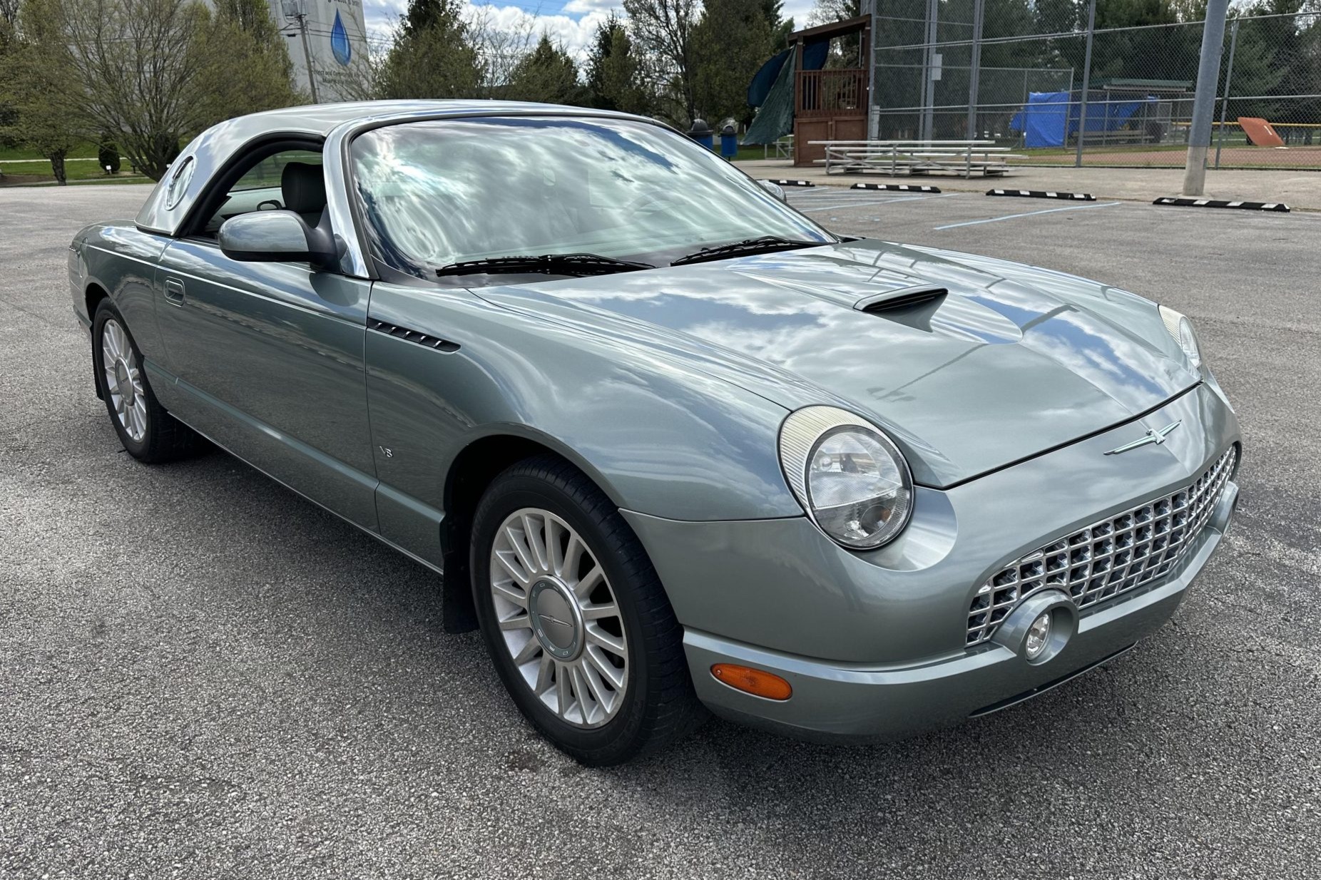 Used One-Family-Owned 2004 Ford Thunderbird Pacific Coast Roadster Review