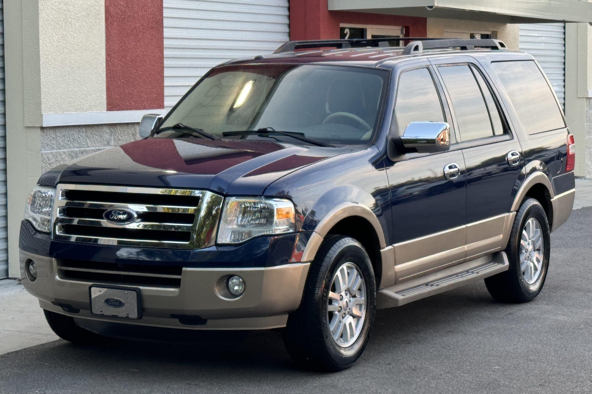 Used 2012 Ford Expedition XLT Review
