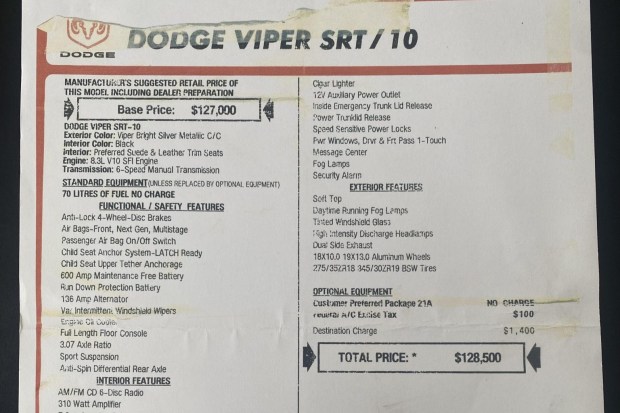 13k-Kilometer 2004 Dodge Viper SRT-10 Roadster
