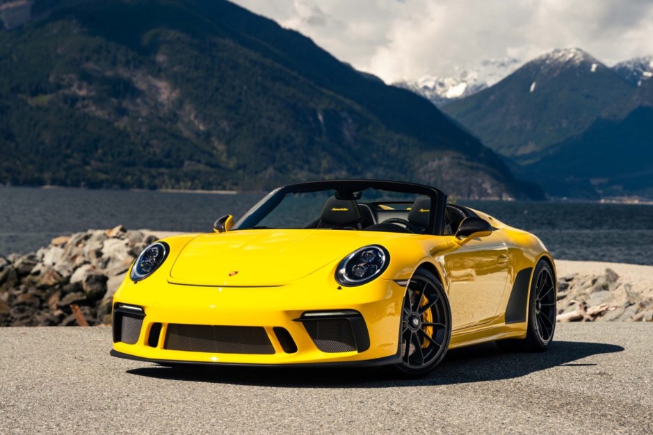 4,200-Kilometer 2019 Porsche 911 Speedster