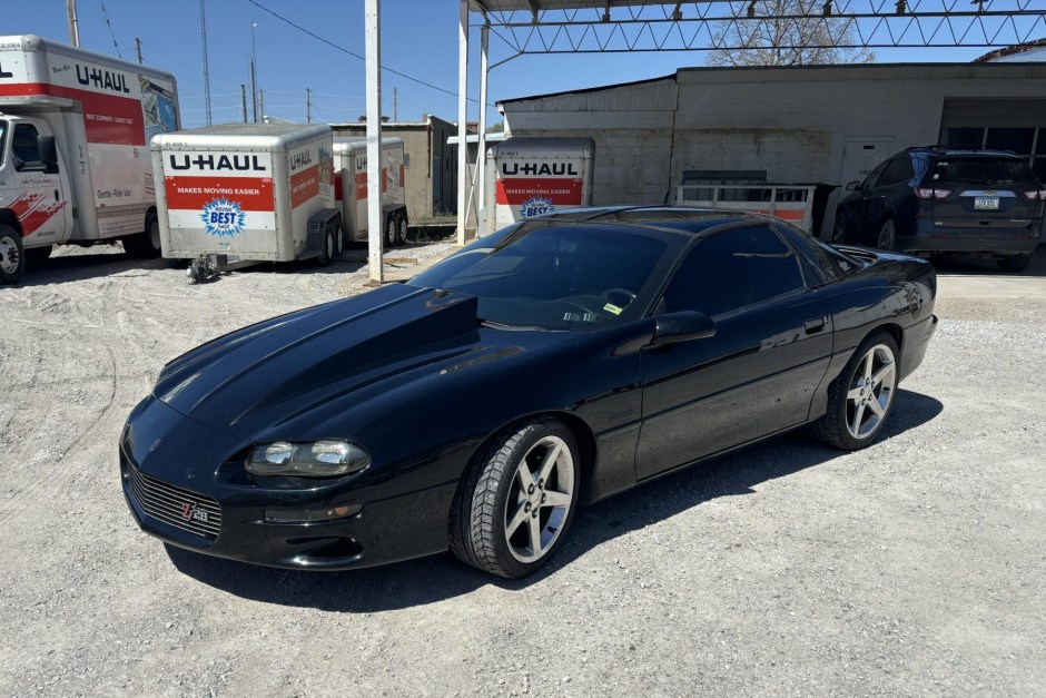 No Reserve: 6.0L-Powered 2000 Chevrolet Camaro Z28 Coupe 6-Speed