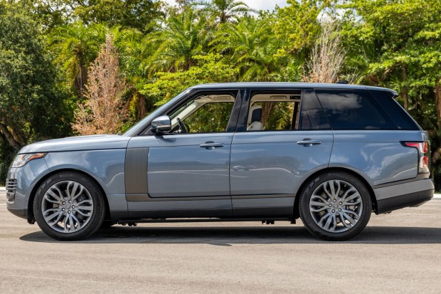 7k-Mile 2018 Land Rover Range Rover Supercharged