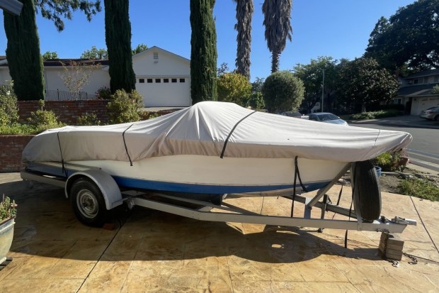 No Reserve: 53-Years-Family-Owned 1961 Philbrick 17.5' runabout