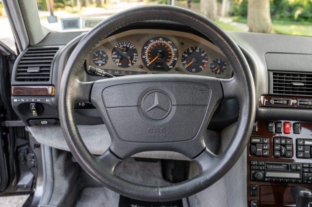29k-Mile 1995 Mercedes-Benz S500 Sedan