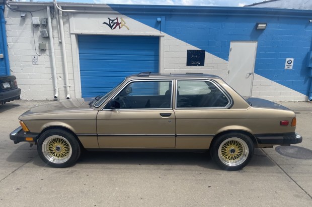 No Reserve: 1980 BMW 320i