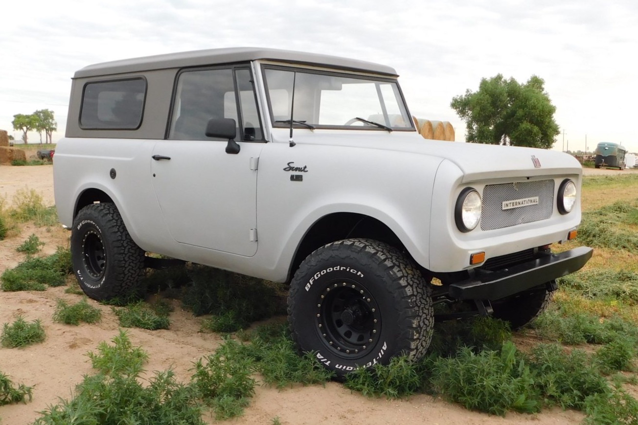 Used International Harvester Scout 800 4×4 Review
