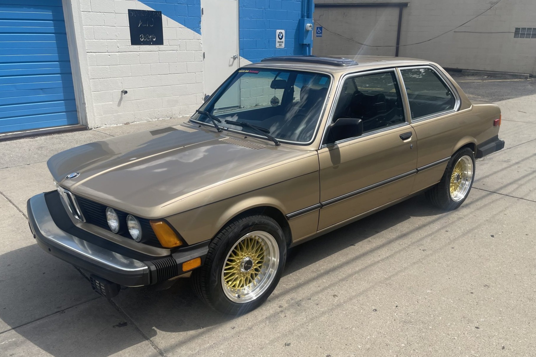 Used 1980 BMW 320i Review
