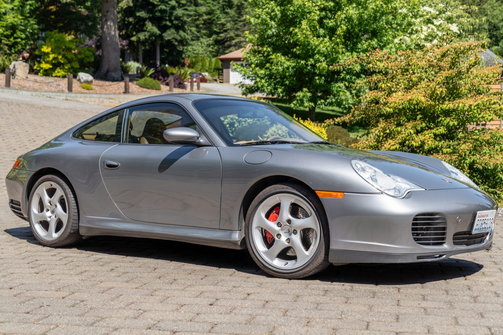 Used 2003 Porsche 911 Carrera 4S Coupe Review