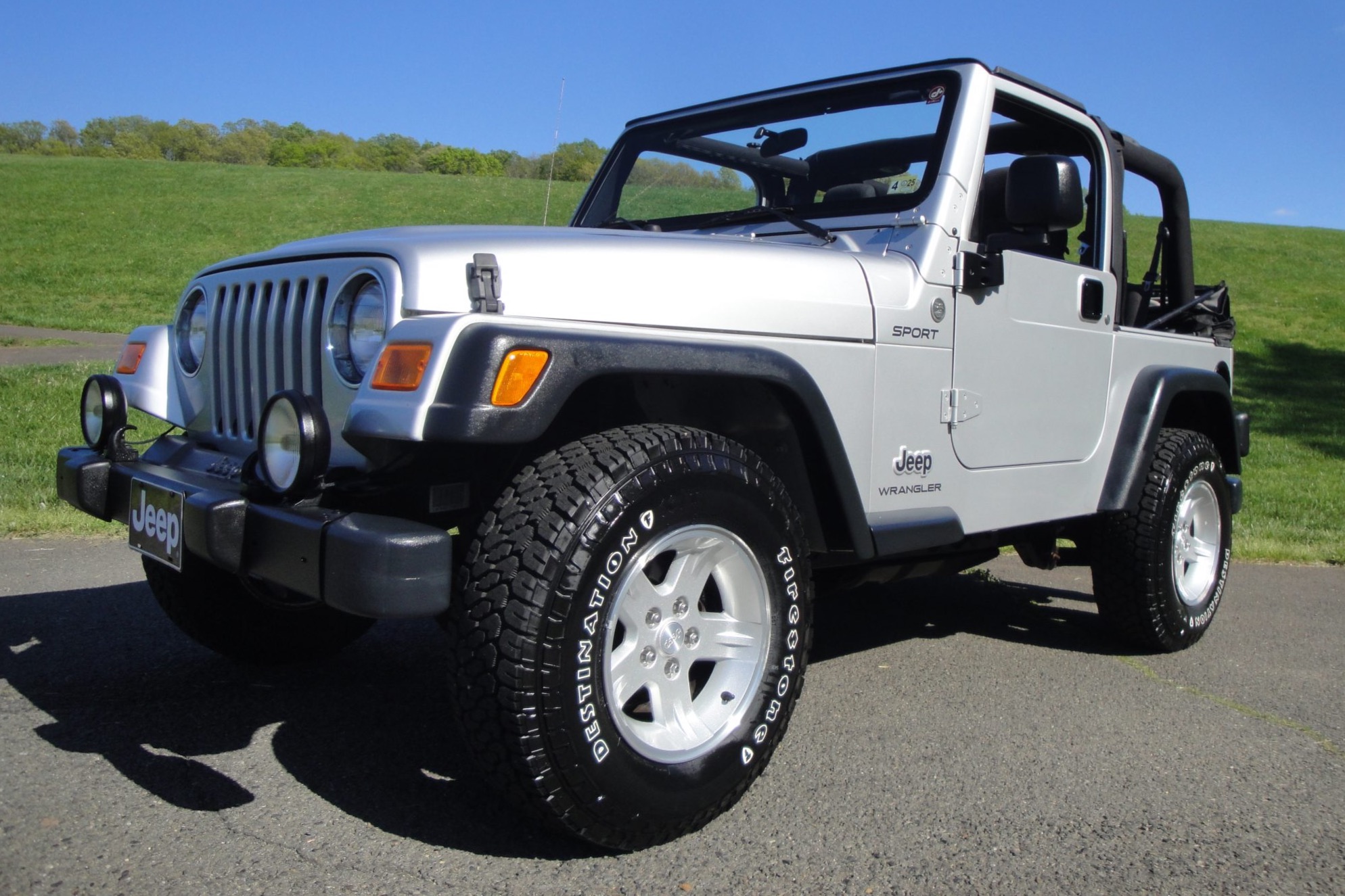 Used 2005 Jeep Wrangler Sport 6-Speed Review
