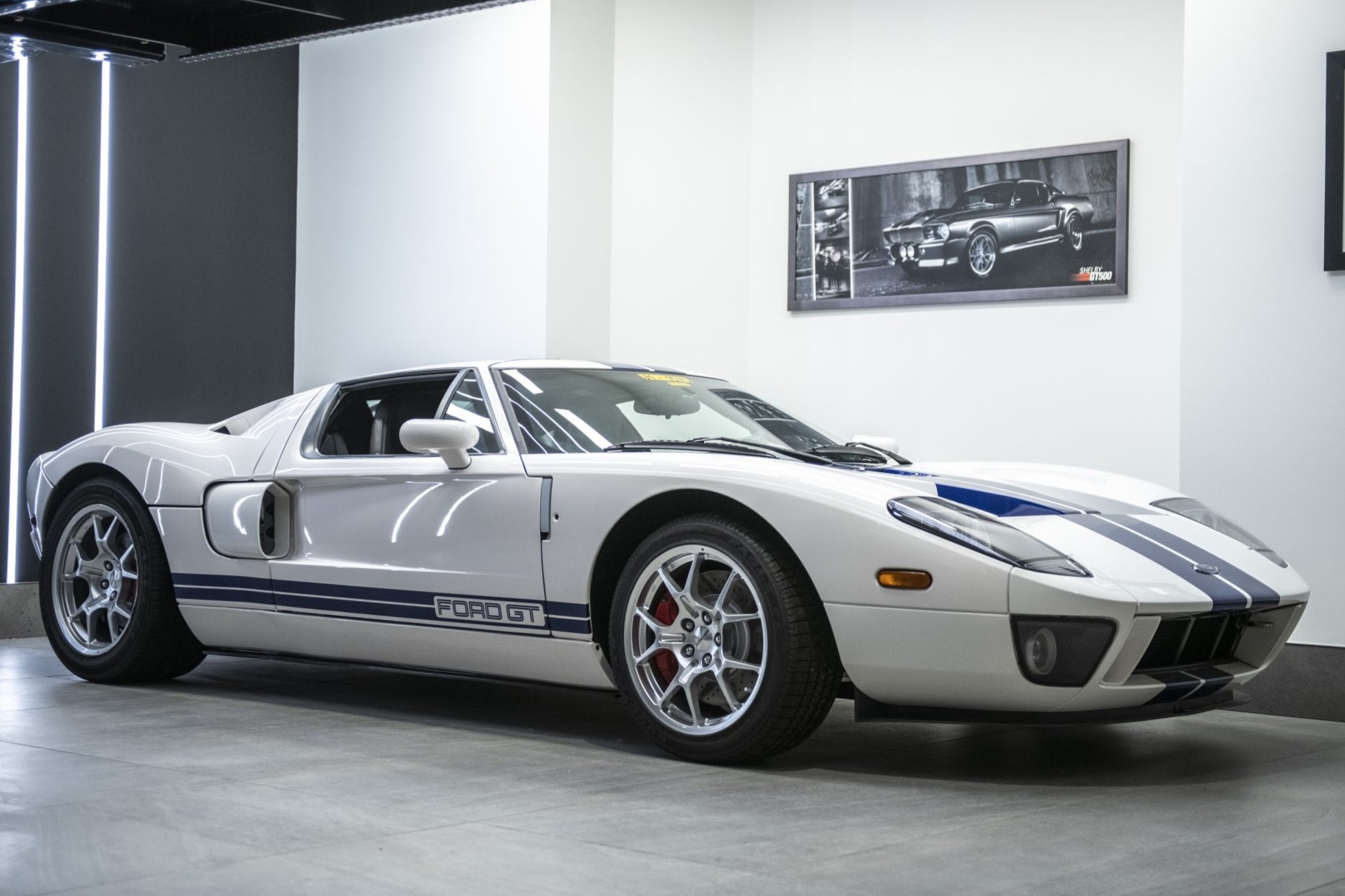 Used 90-Mile 2006 Ford GT Review