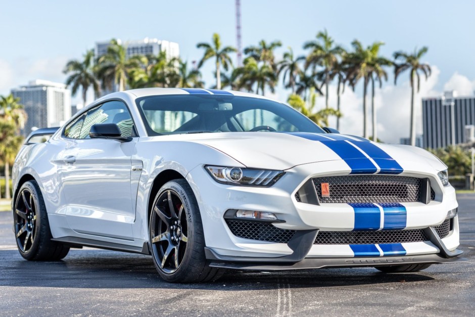 1,600-Mile 2020 Ford Mustang Shelby GT350R