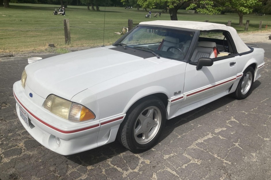 1991 Ford Mustang GT 5.0 Convertible 5-Speed