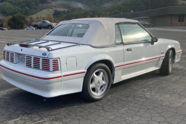 1991 Ford Mustang GT 5.0 Convertible 5-Speed