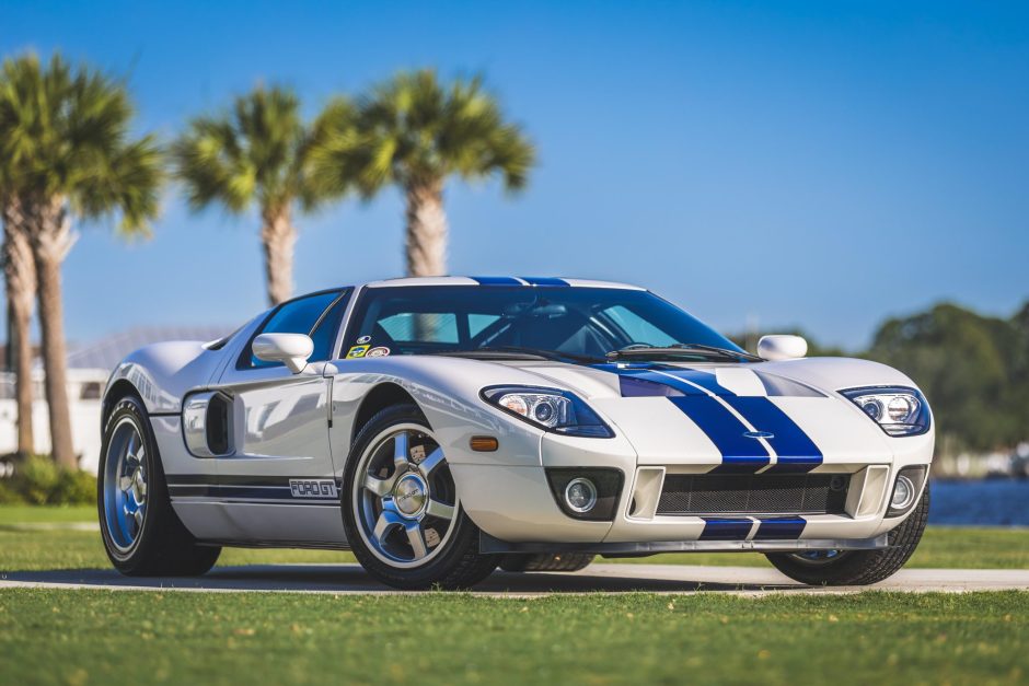 2,800-Mile 2005 Ford GT