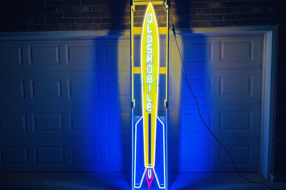 No Reserve: Neon Oldsmobile Rocket Sign