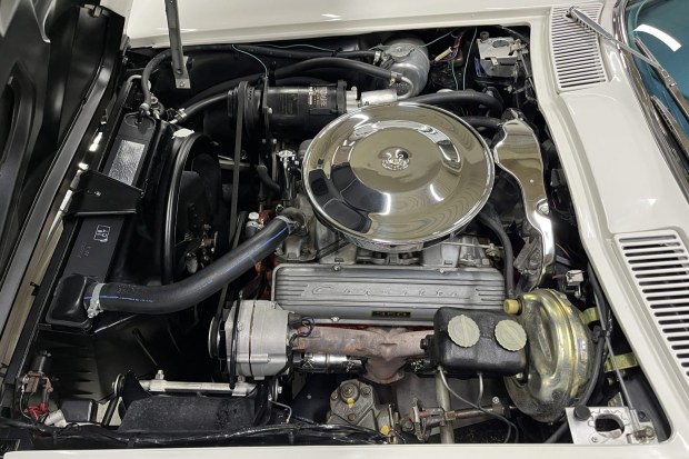 1965 Chevrolet Corvette Convertible L79 327/350 4-Speed