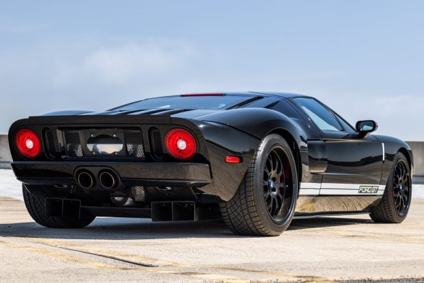 Whipple-Supercharged 2005 Ford GT
