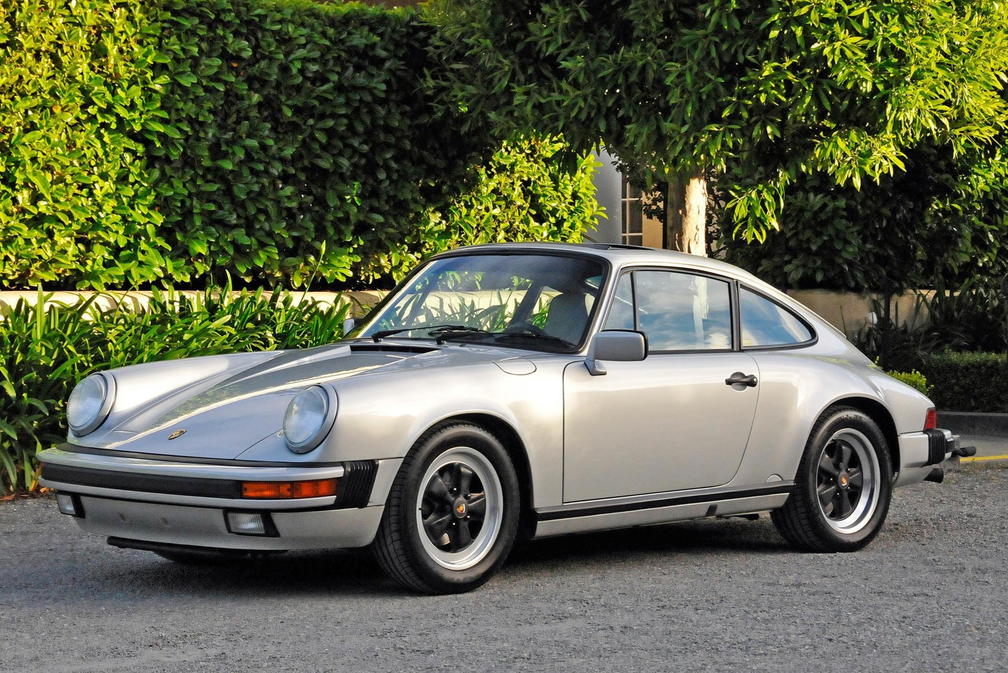 Used 15k-Mile 1988 Porsche 911 Carrera Coupe G50 Review