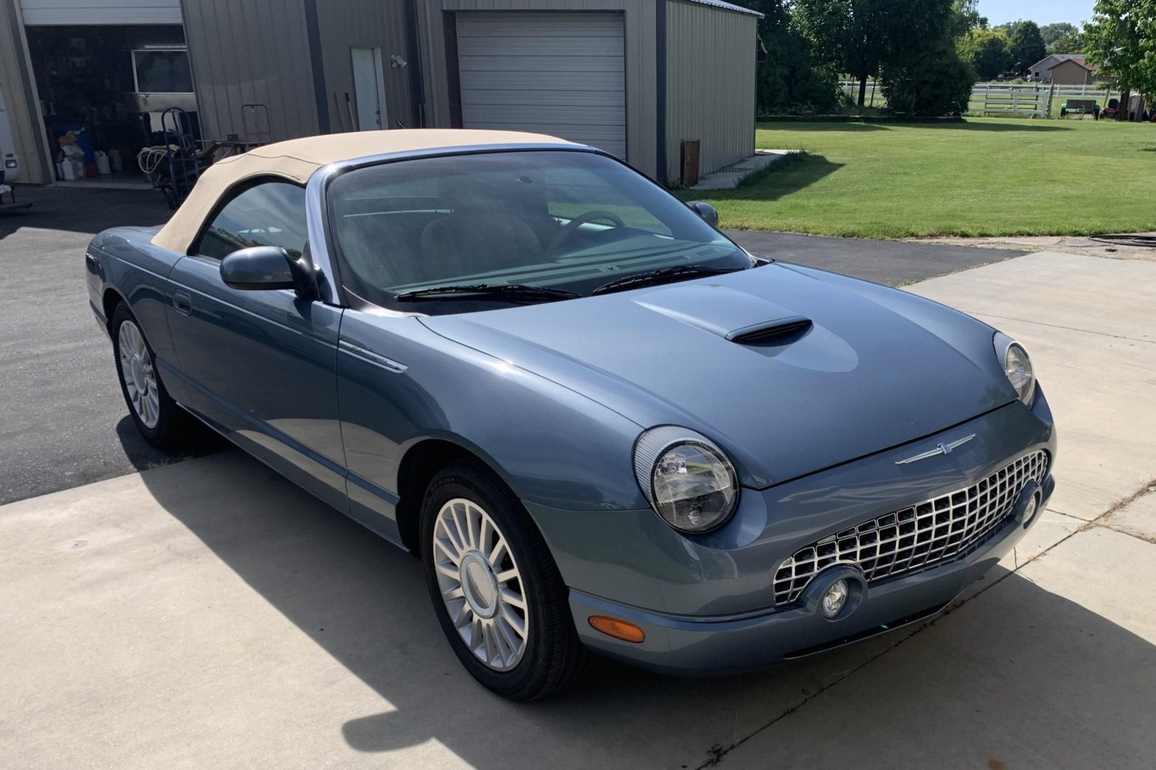 Used Original-Owner 2005 Ford Thunderbird Review